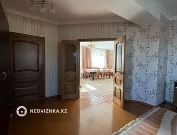 6-комнатный дом, 15 соток, 300 м²